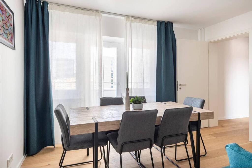 Modern Home In Central Berlin Exteriör bild